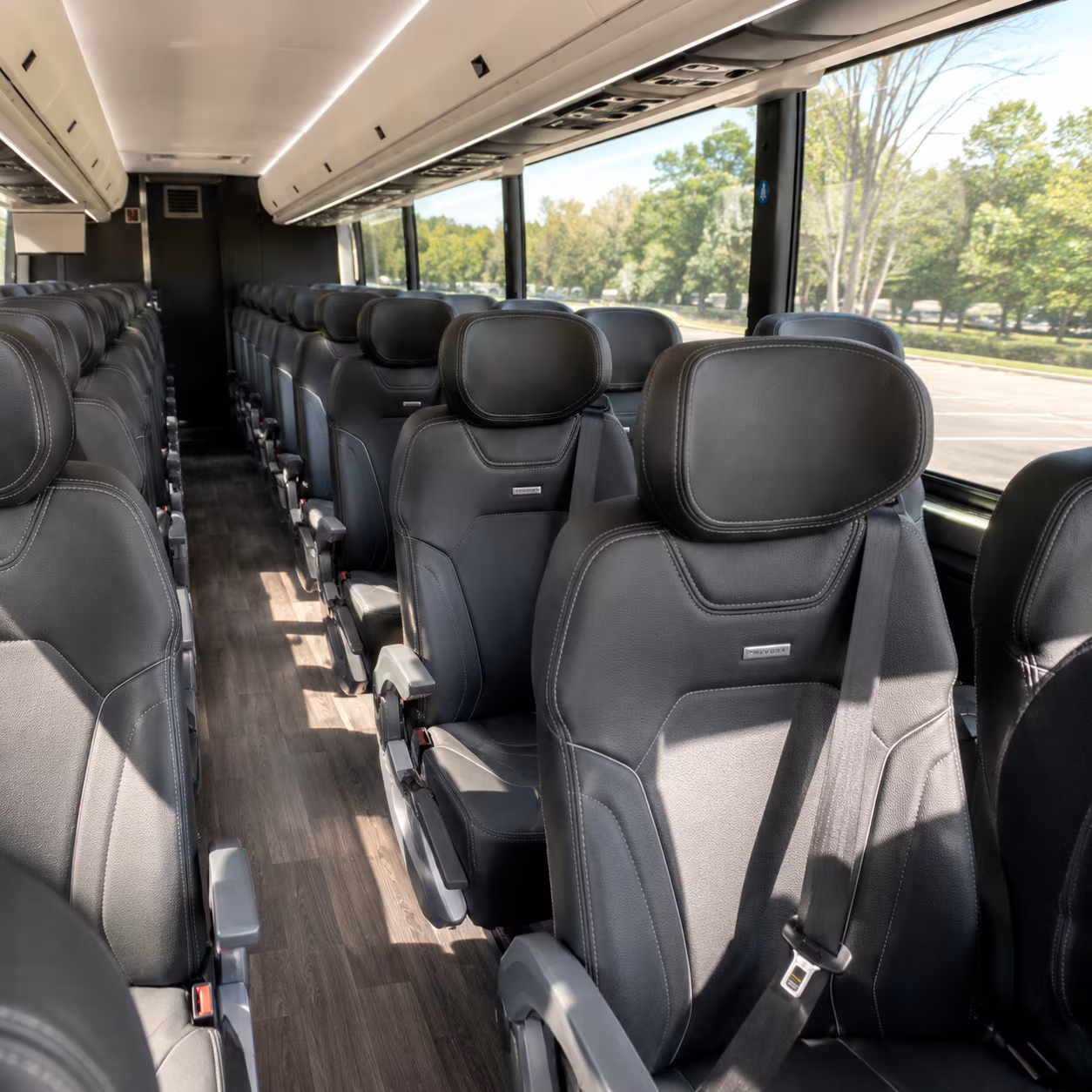 cambridge charter bus rental